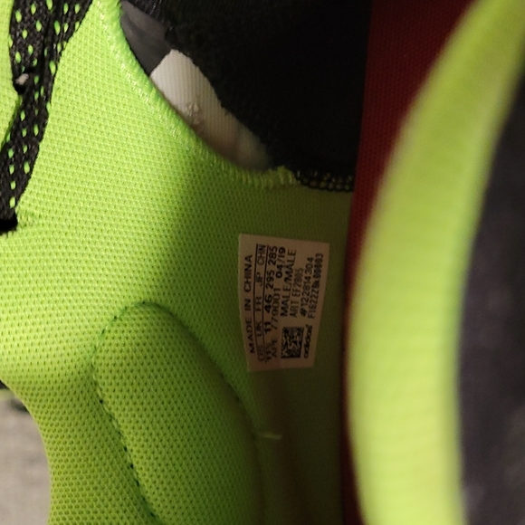 Adidas D.O.N Issue 1 - Picture 3 of 6